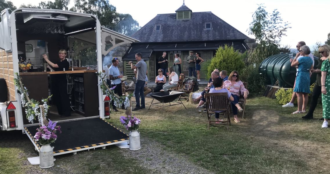 Mobile bar for parties in Aberdeen Scotland